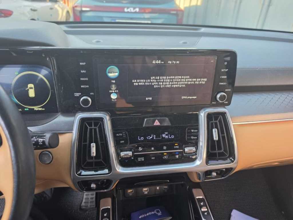 KIA Sorento - Vista 11