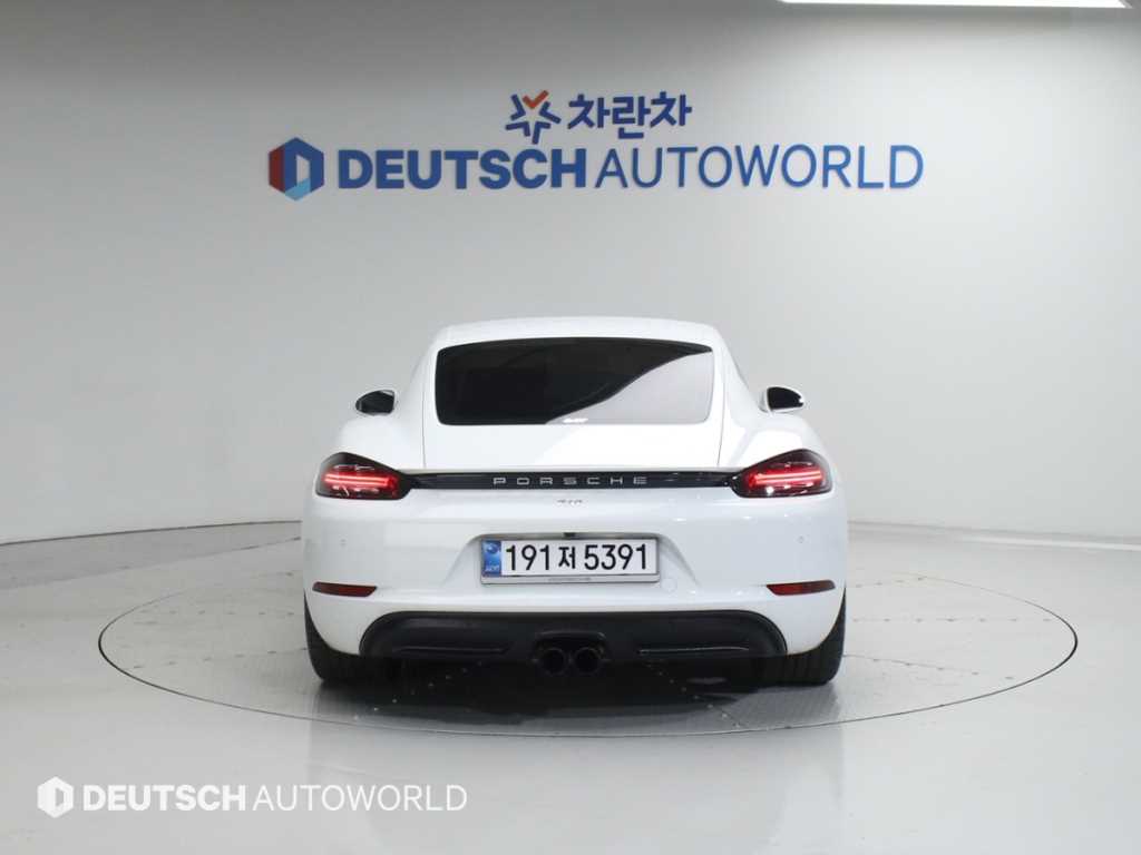 Porsche 718 - Vista 4