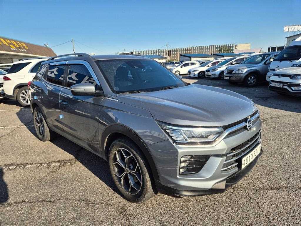 Ssangyong Korando - Vista 5