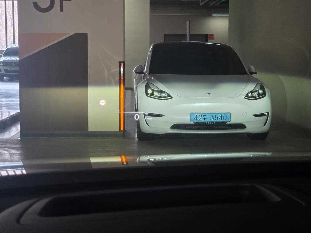 Genesis GV60 2022 Gris - Importación desde Corea - HF Imports Iquique - Foto 16