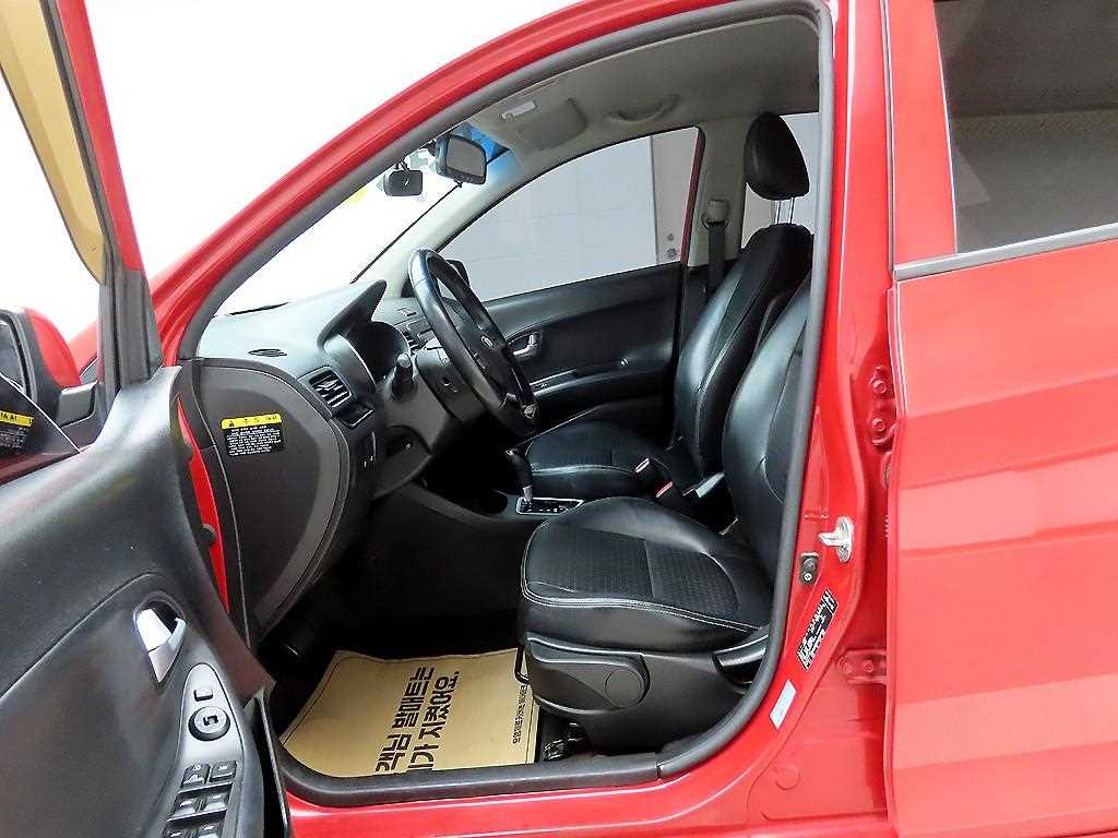 KIA Morning - Vista 11