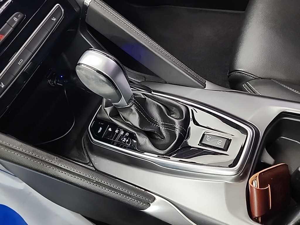 SAMSUNG QM6 - Vista 8