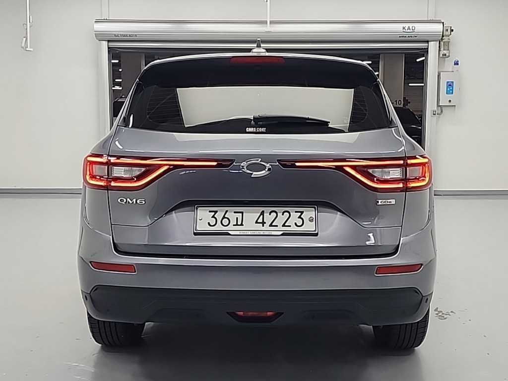 SAMSUNG QM6 - Vista 3