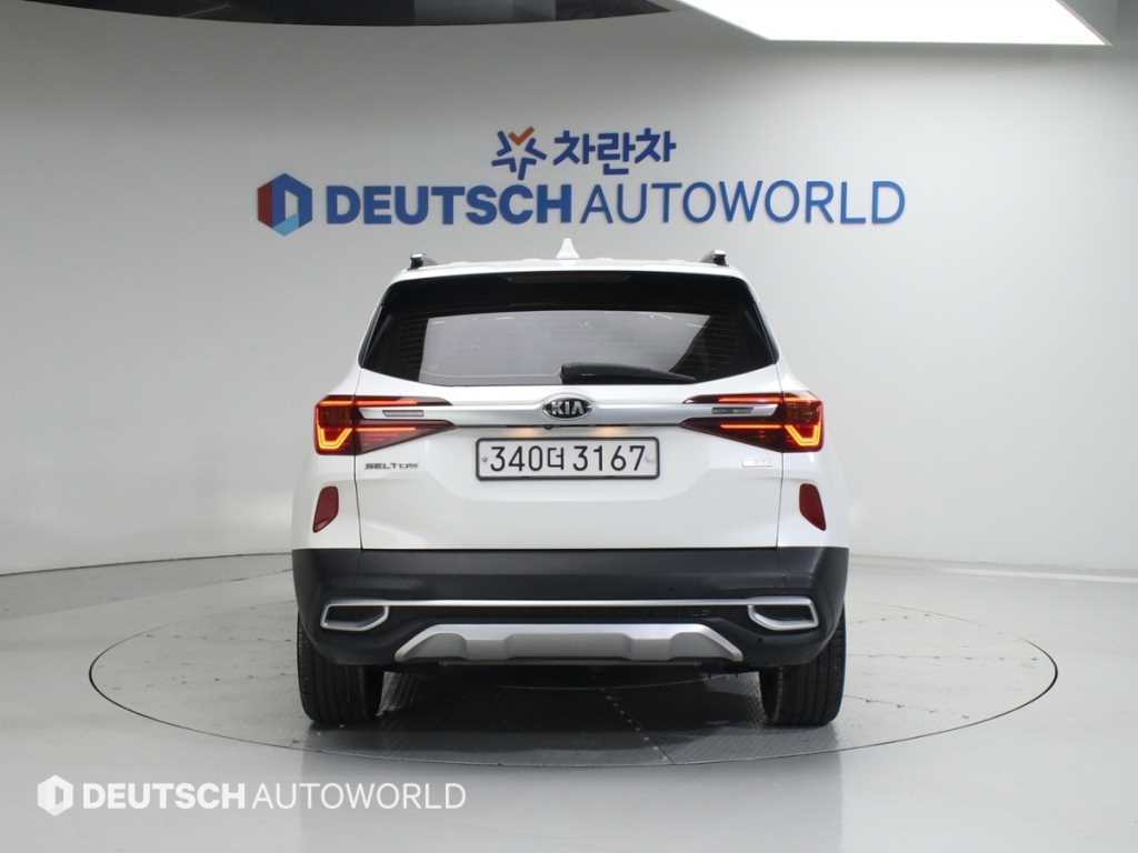 KIA Seltos - Vista 3
