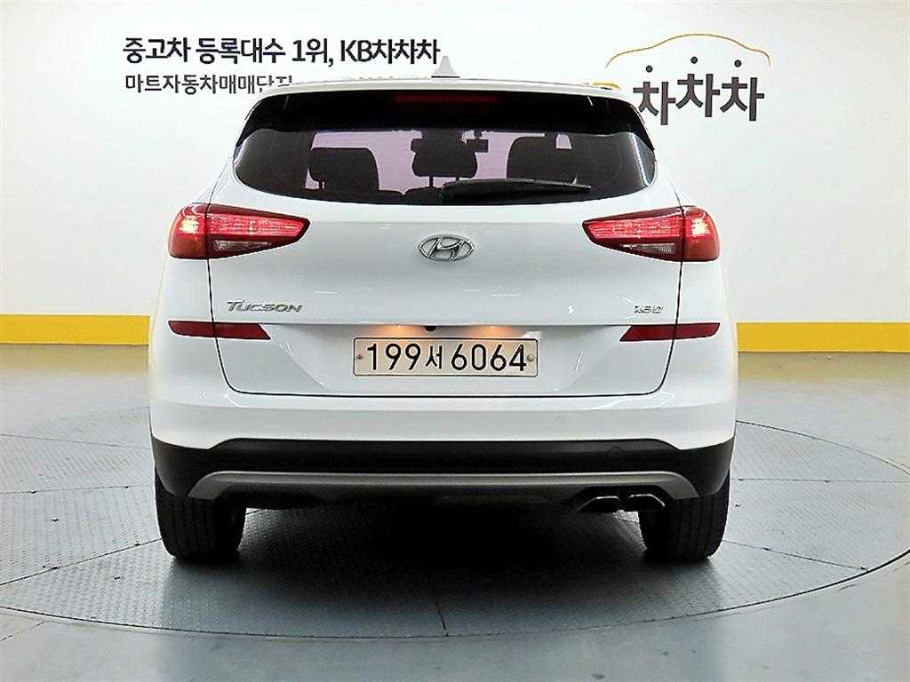 HYUNDAI Tucson - Vista 3