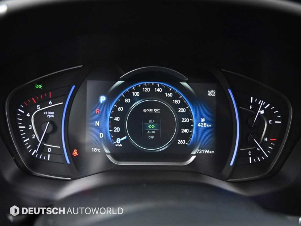 HYUNDAI Santa Fe - Vista 8