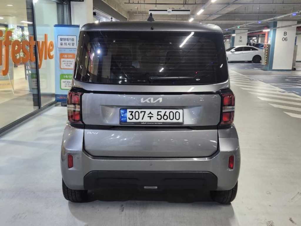 KIA Ray - Vista 5