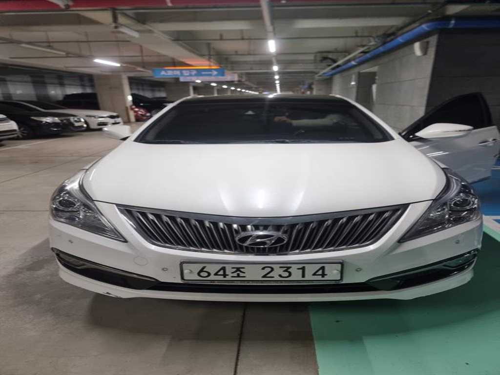 HYUNDAI Grandeur 2015 Blanco - Importación desde Corea - HF Imports Iquique - Foto 1