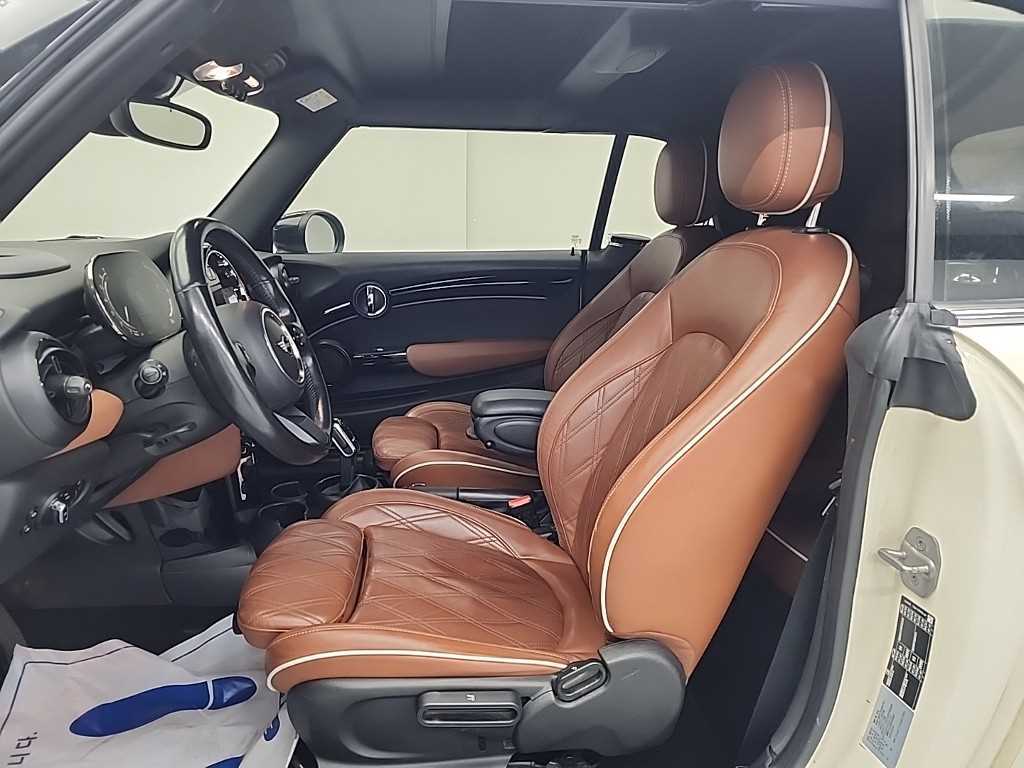 Mini Cooper Convertible - Vista 11