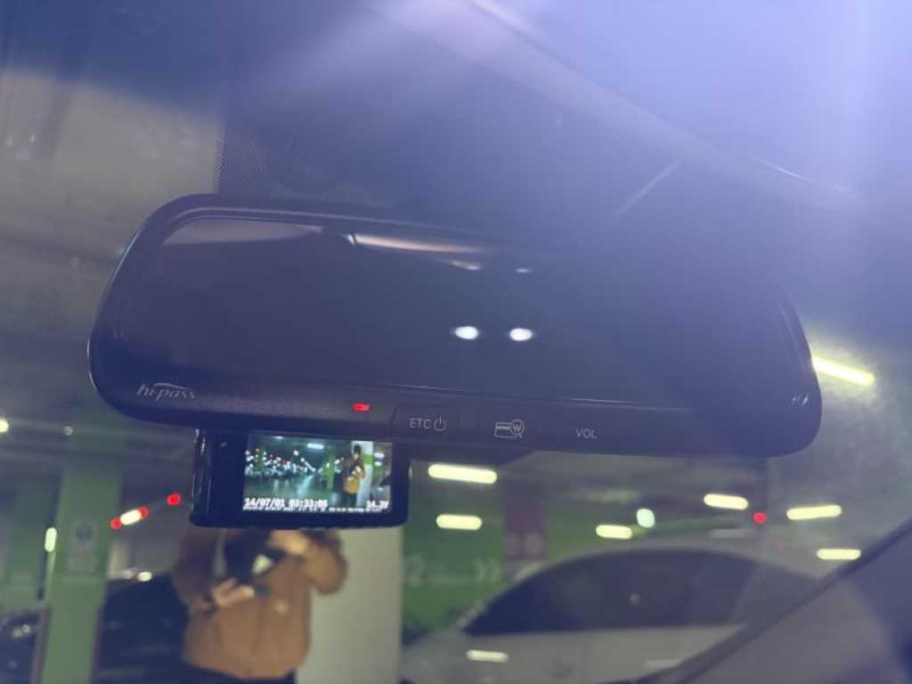 HYUNDAI Grandeur - Vista 12