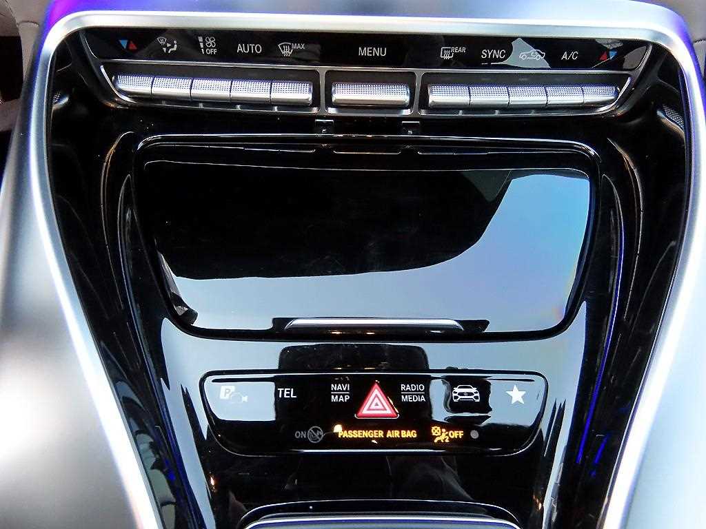 Mercedes Benz AMG GT - Vista 12