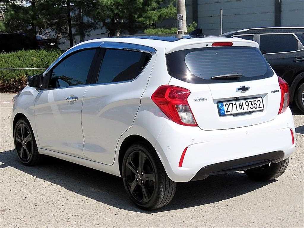 Chevrolet Spark - Vista 3