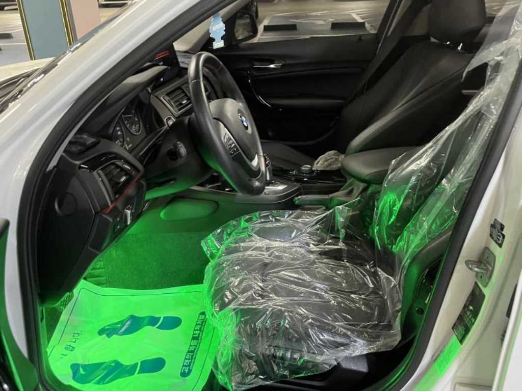 BMW 1 series - Vista 11