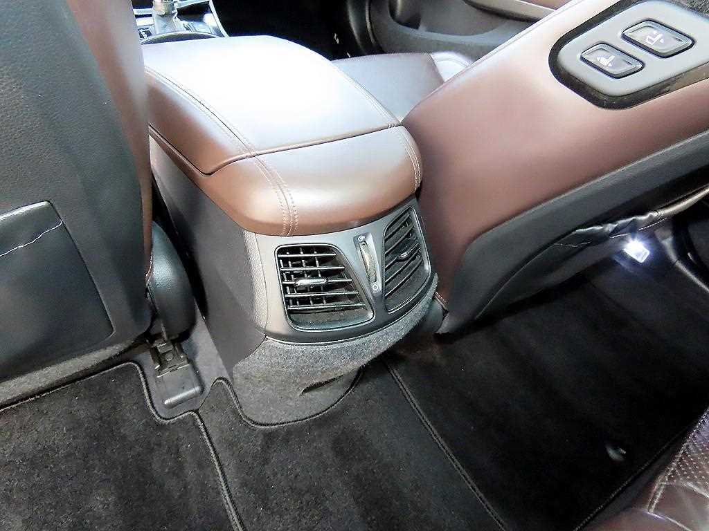 HYUNDAI Grandeur 2015 Blanco - Importación desde Corea - HF Imports Iquique - Foto 17