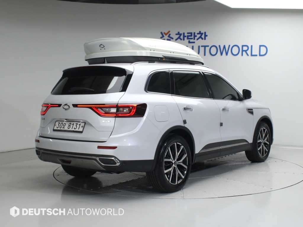 SAMSUNG QM6 - Vista 2