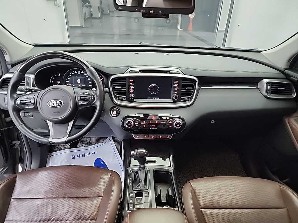 KIA Sorento - Vista 7