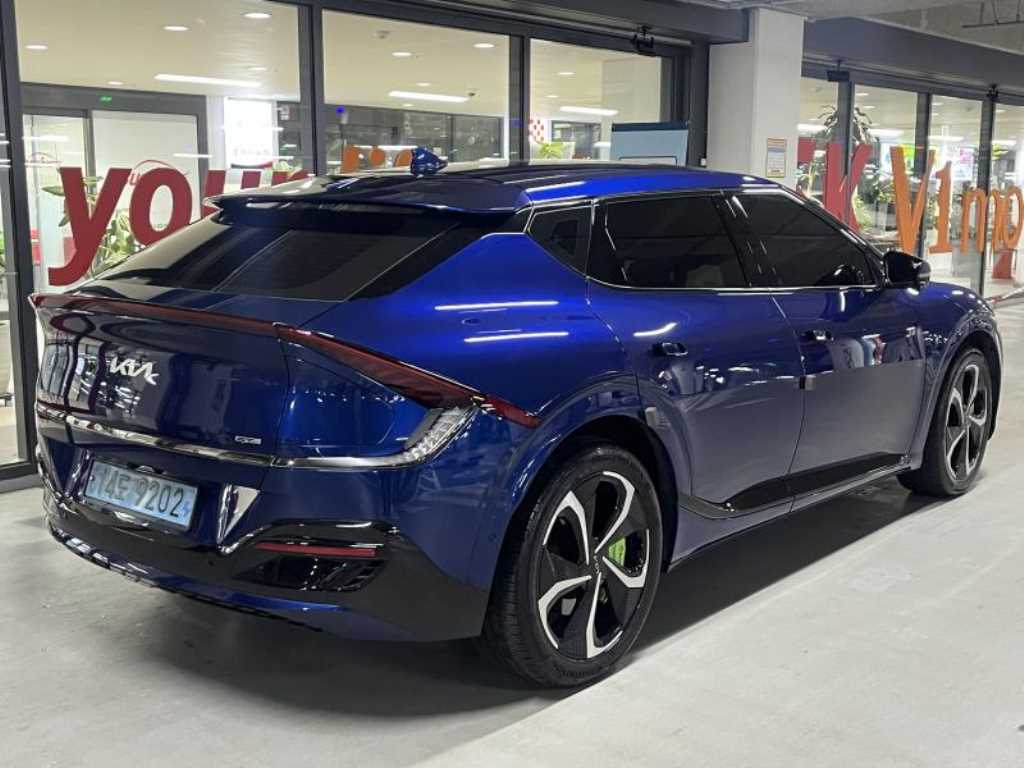 KIA EV6 - Vista 4