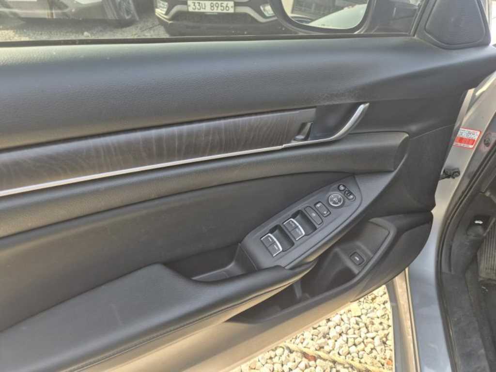 Honda Accord - Vista 6