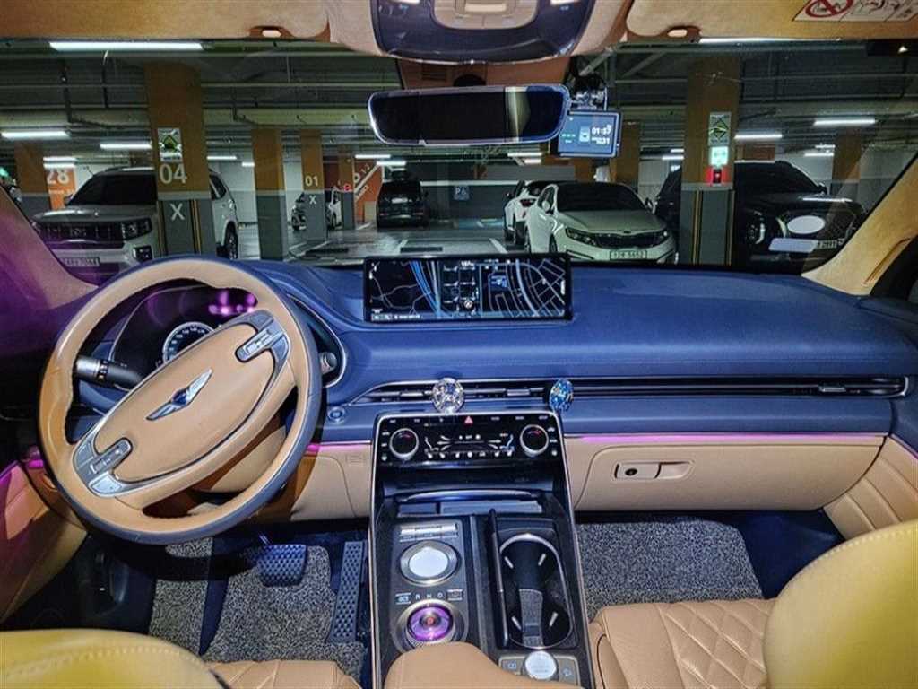 Genesis GV80 - Vista 6