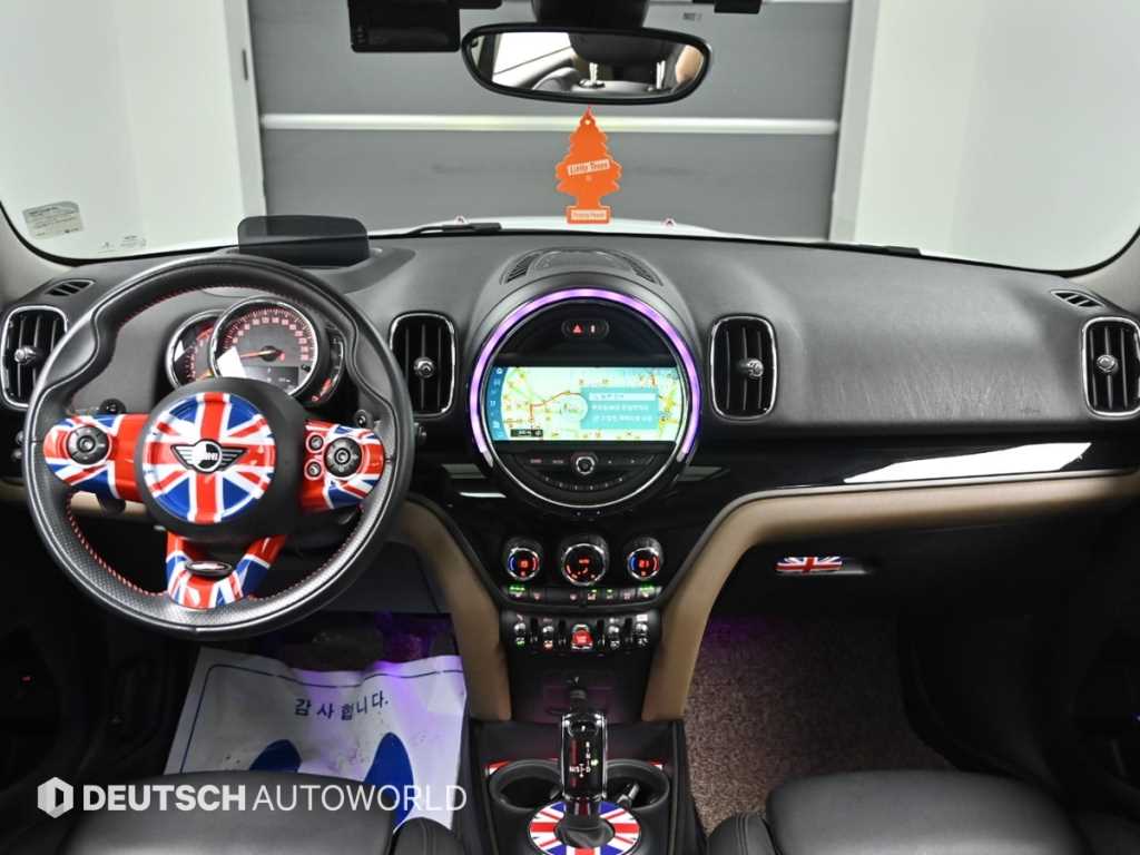Mini Countryman - Vista 7