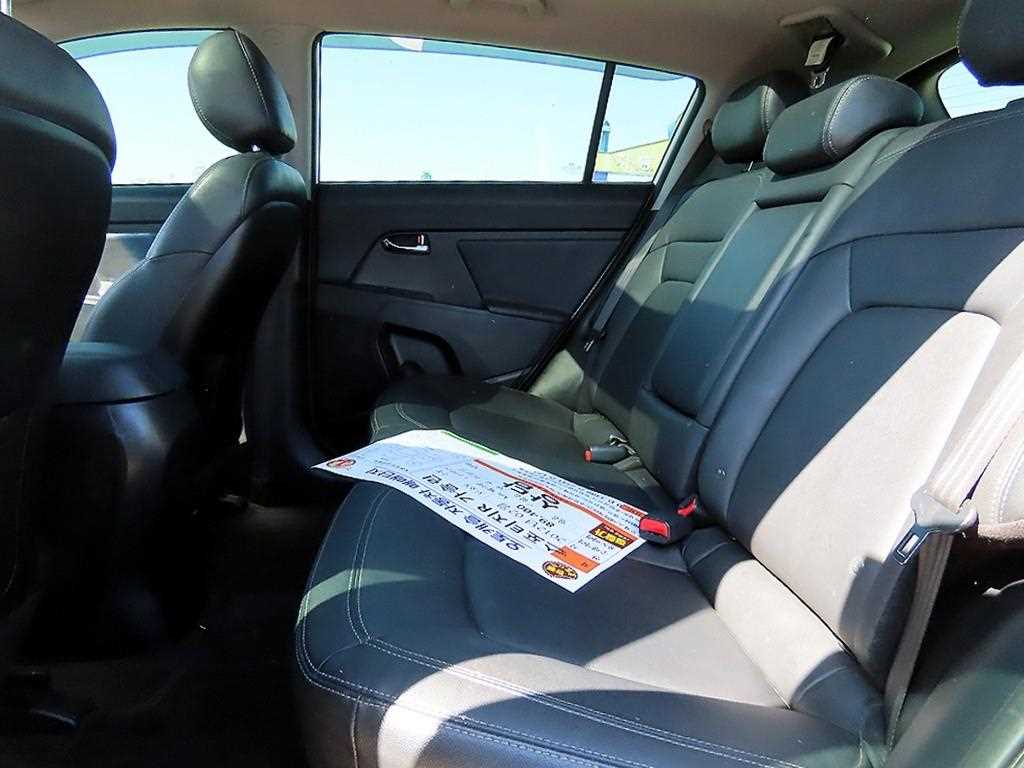 KIA Sportage - Vista 6