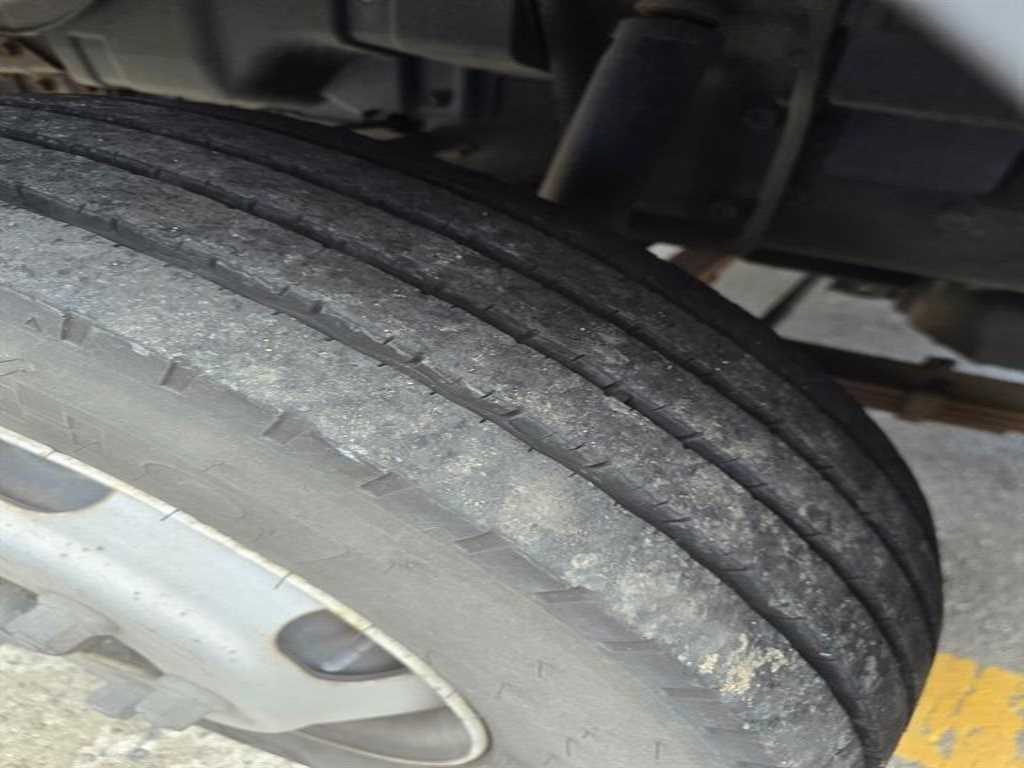 medium and large cargo truck 2020 Blanco - Importación desde Corea - HF Imports Iquique - Foto 13