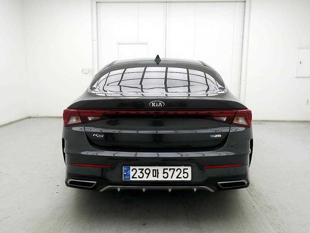 KIA K5 - Vista 3
