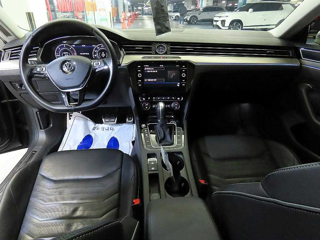 Volkswagen Arteon - Vista 10