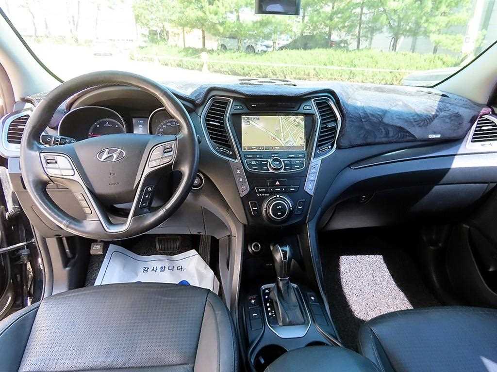 HYUNDAI Maxcruz - Vista 7