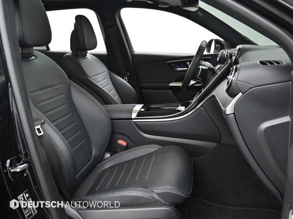 Mercedes Benz GLC Class - Vista 10