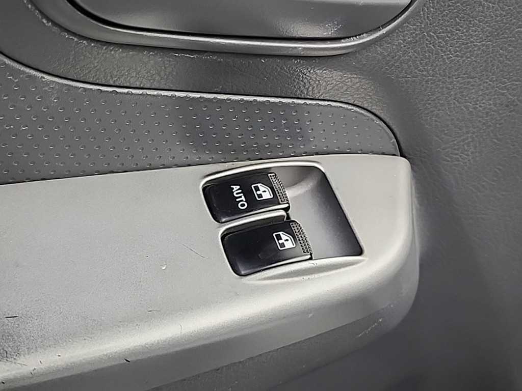 Small Truck Top_Integrated Top Powergate 2013 Blanco - Importación desde Corea - HF Imports Iquique - Foto 15