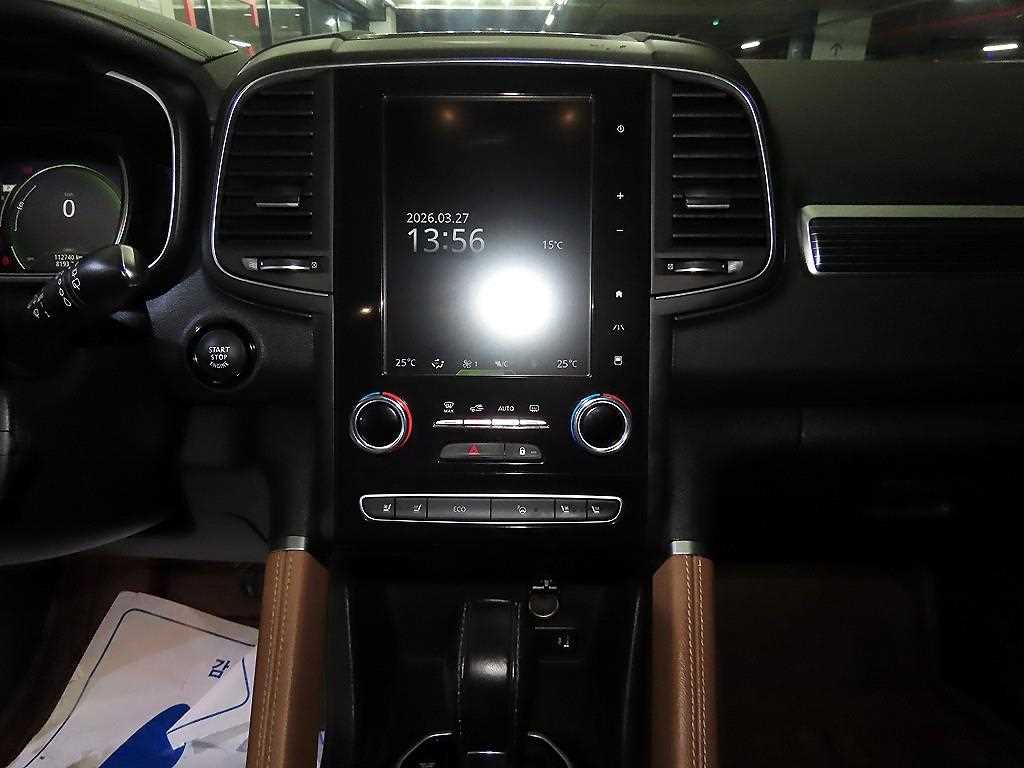 SAMSUNG QM6 - Vista 11