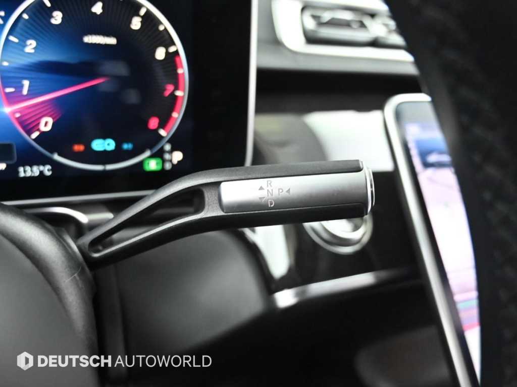 Mercedes Benz S Class - Vista 9