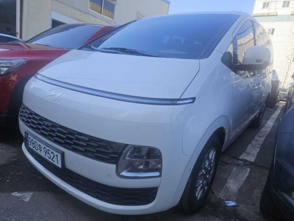 HYUNDAI Staria 2026 Blanco - Importación desde Corea - HF Imports Iquique - Foto 1