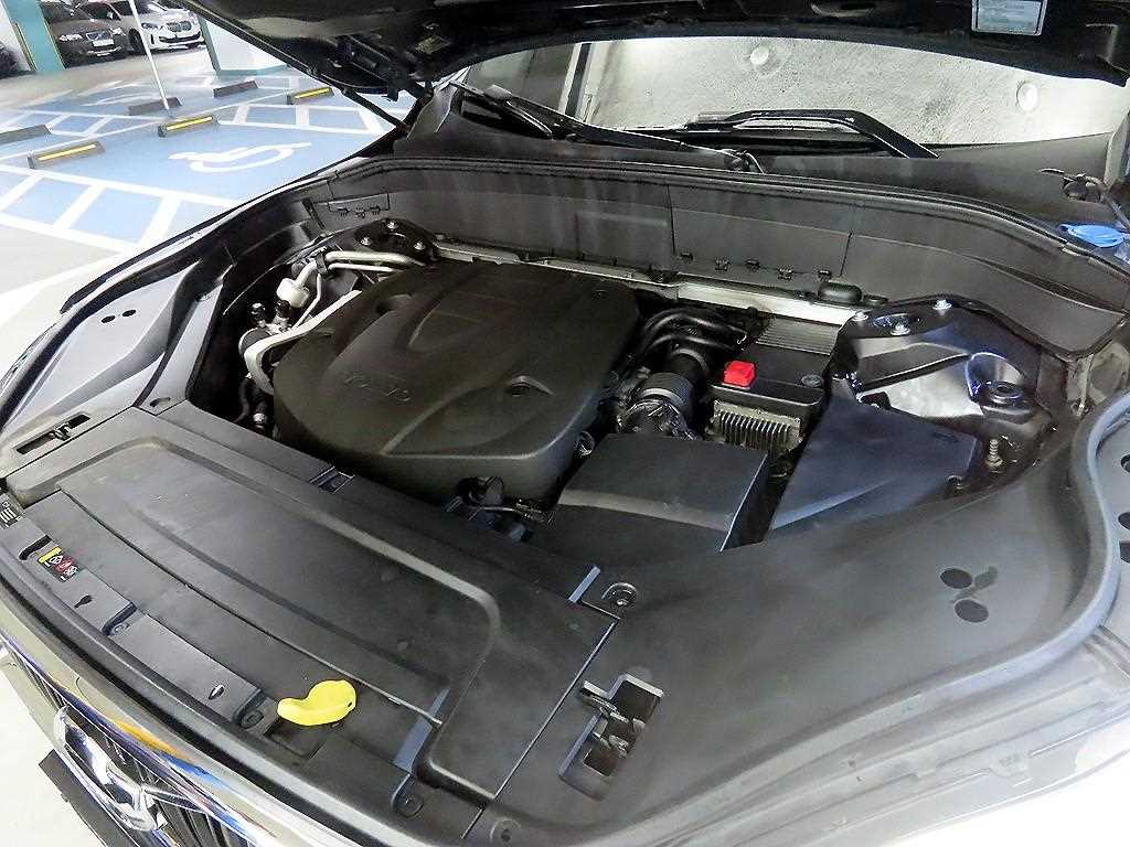 Volvo XC90 2018 Negro - Importación desde Corea - HF Imports Iquique - Foto 19