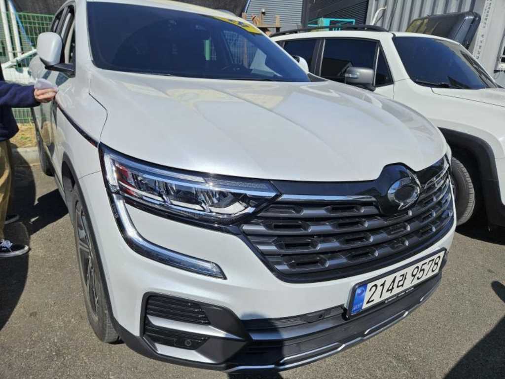 SAMSUNG QM6 - Vista 2