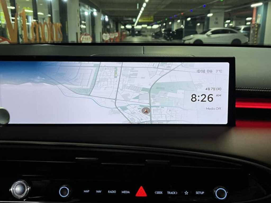 Genesis GV70 - Vista 9