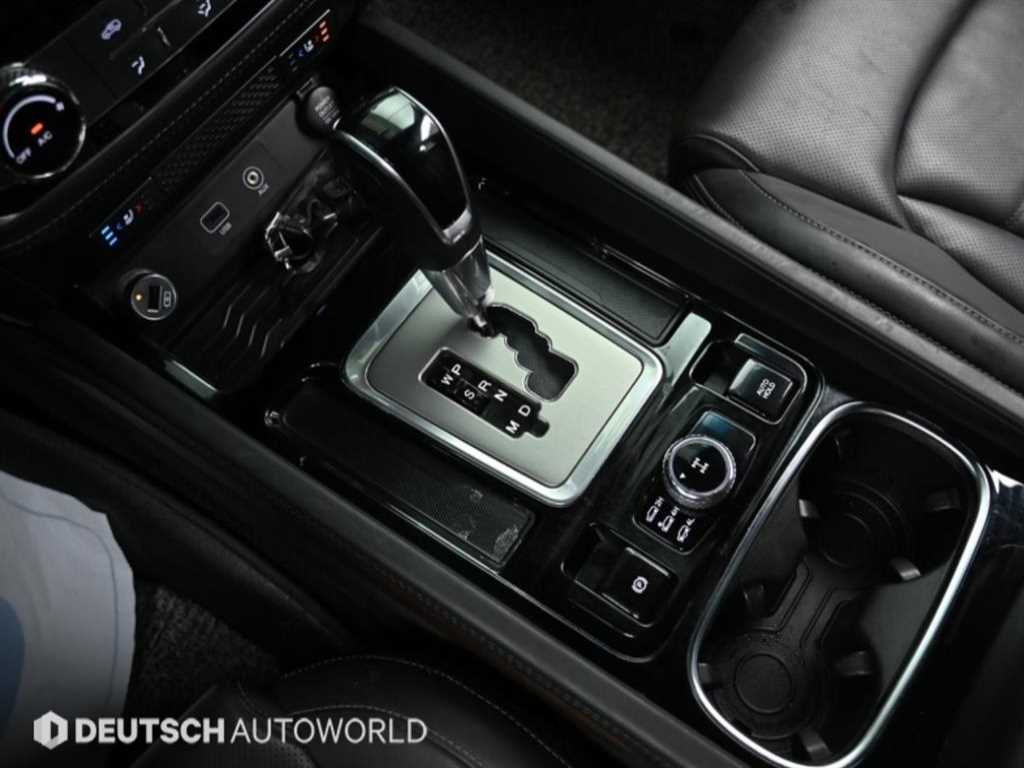 Ssangyong Rexton - Vista 9