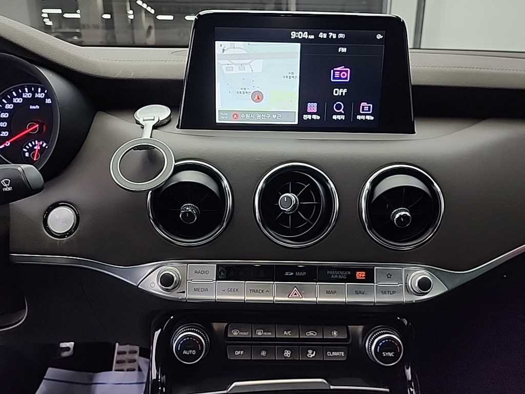 KIA Stinger - Vista 10