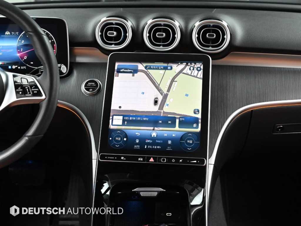 Mercedes Benz C Class 2023 Negro - Importación desde Corea - HF Imports Iquique - Foto 14