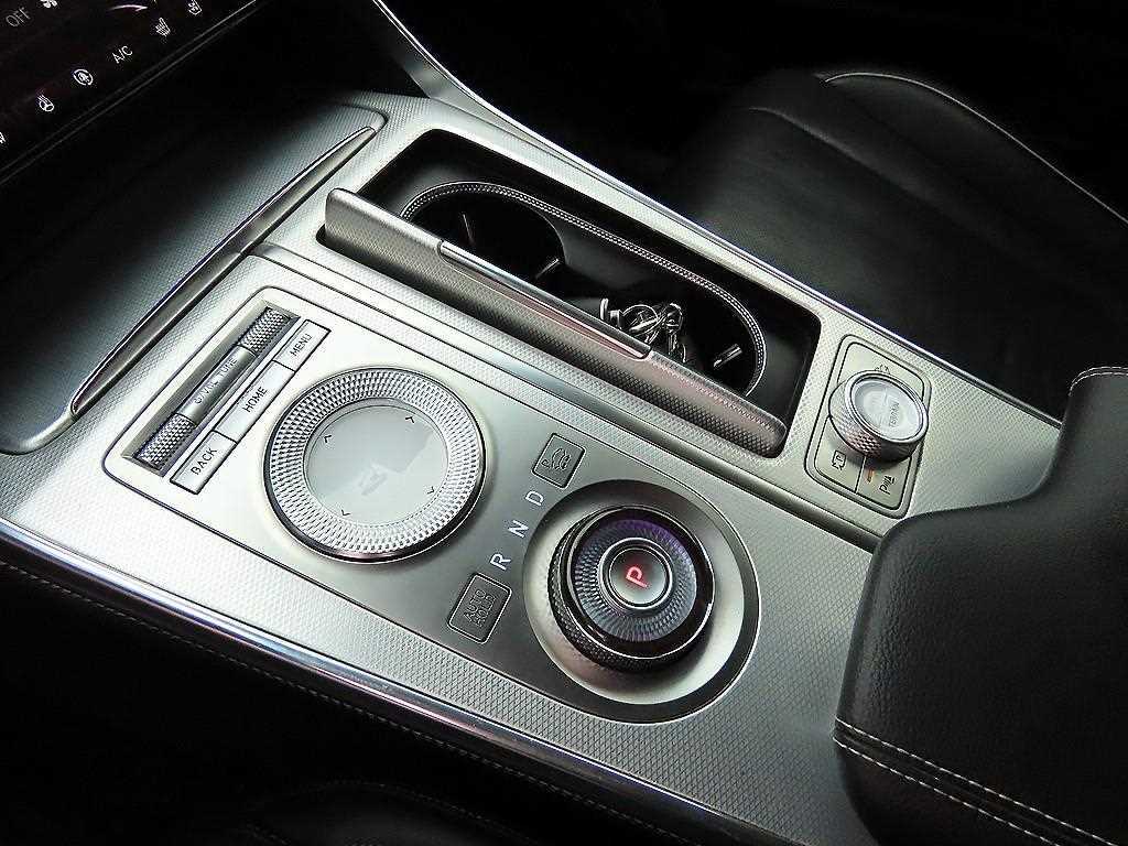 Genesis GV80 - Vista 11