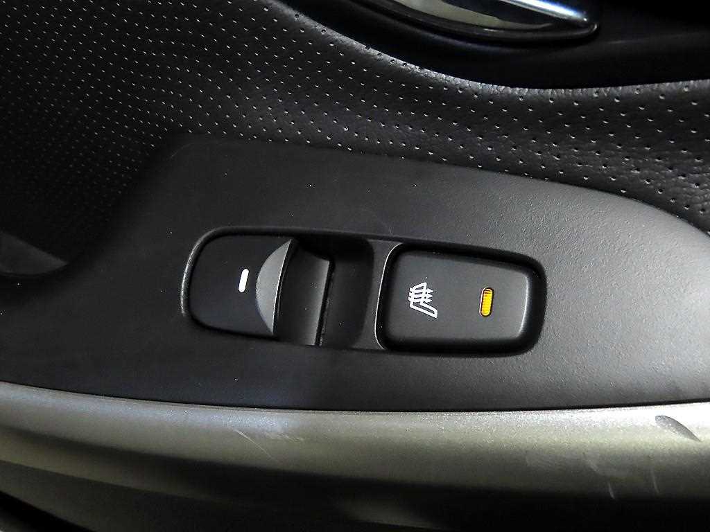 HYUNDAI Avante - Vista 12