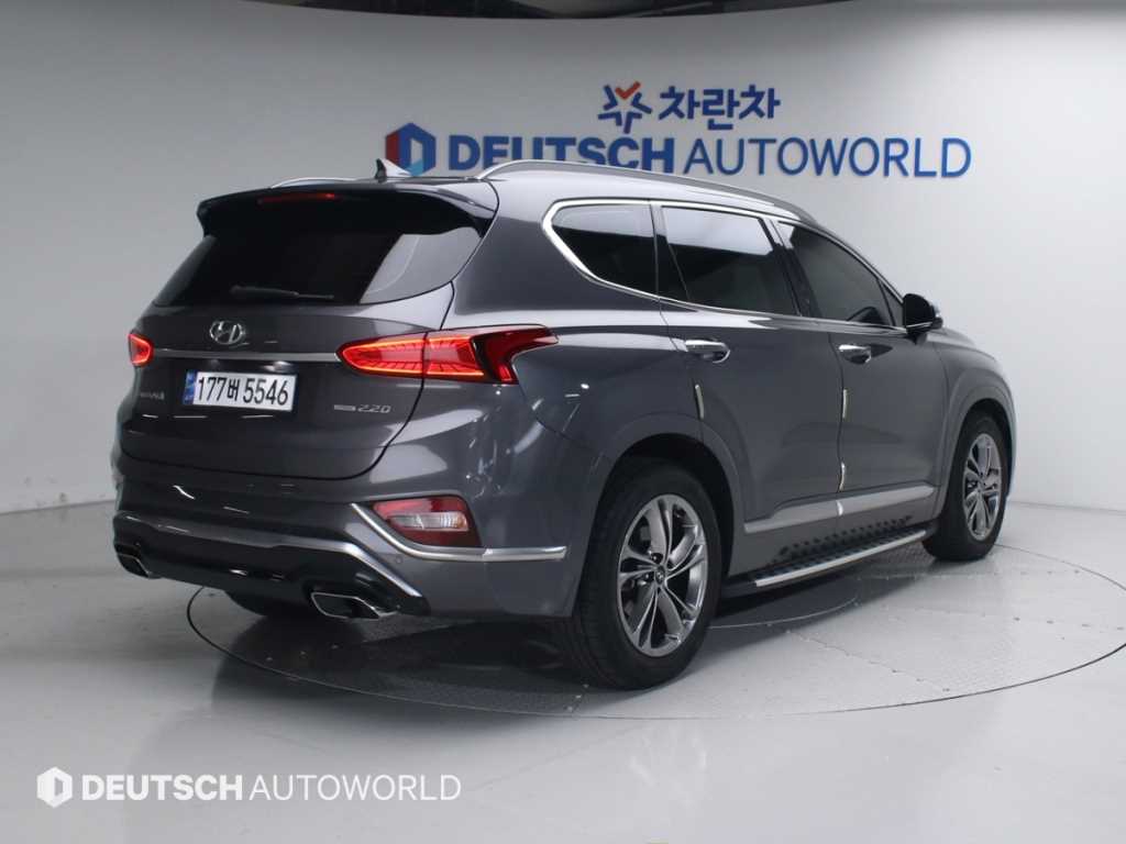 HYUNDAI Santa Fe - Vista 2