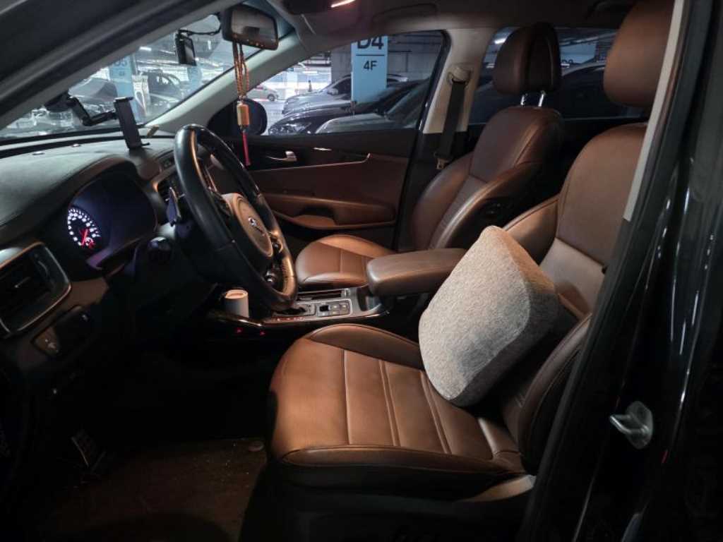 KIA Sorento - Vista 3