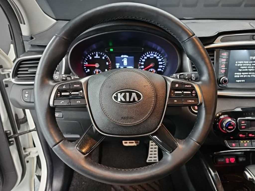 KIA Sorento - Vista 7