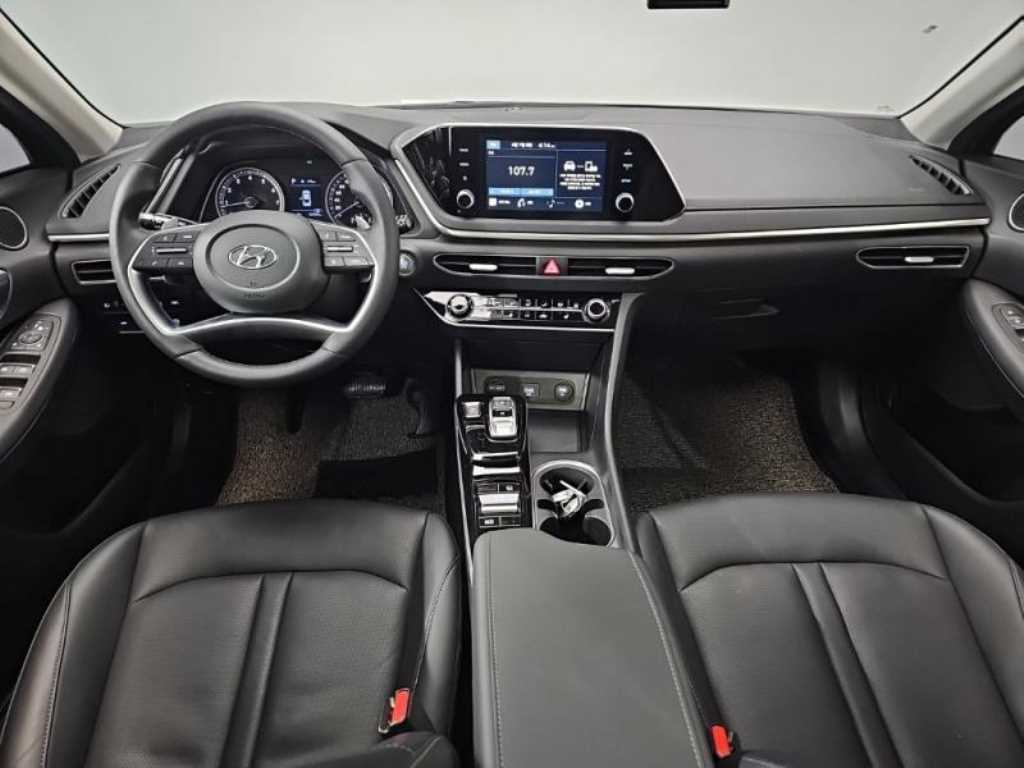 HYUNDAI Sonata - Vista 5