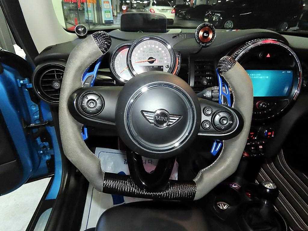 Mini Cooper - Vista 8