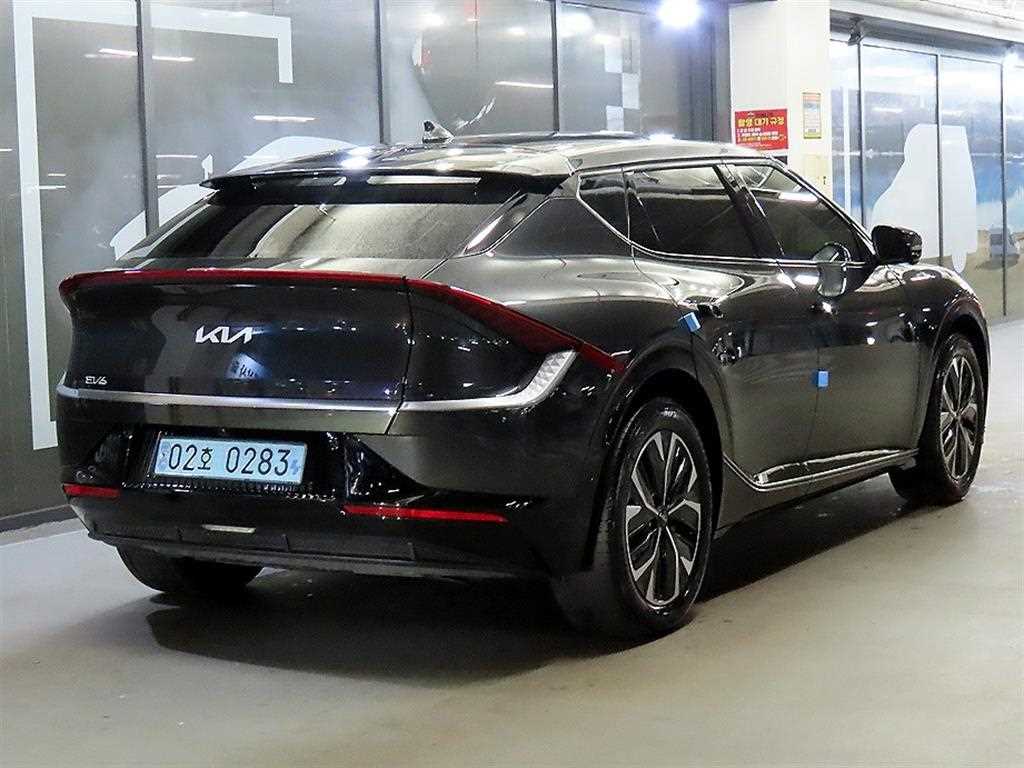 KIA EV6 - Vista 4