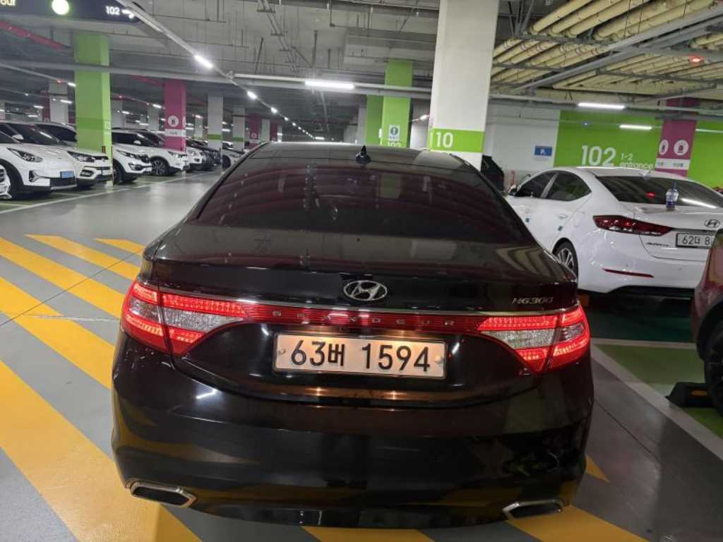 HYUNDAI Grandeur - Vista 4
