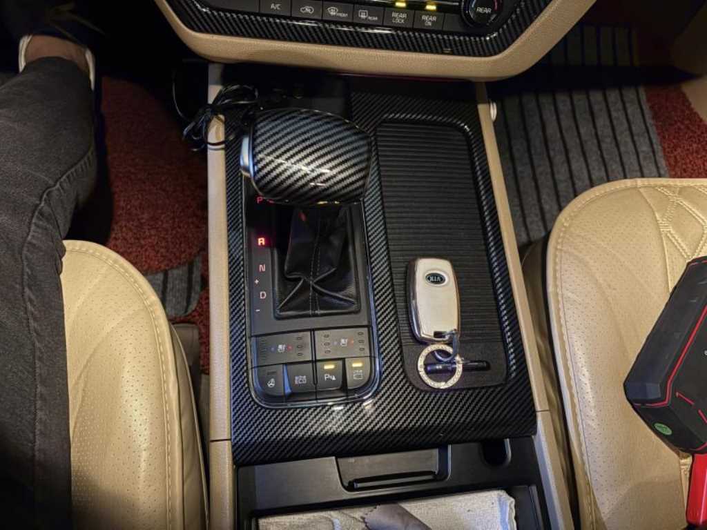 KIA Carnival 2018 Blanco - Importación desde Corea - HF Imports Iquique - Foto 13